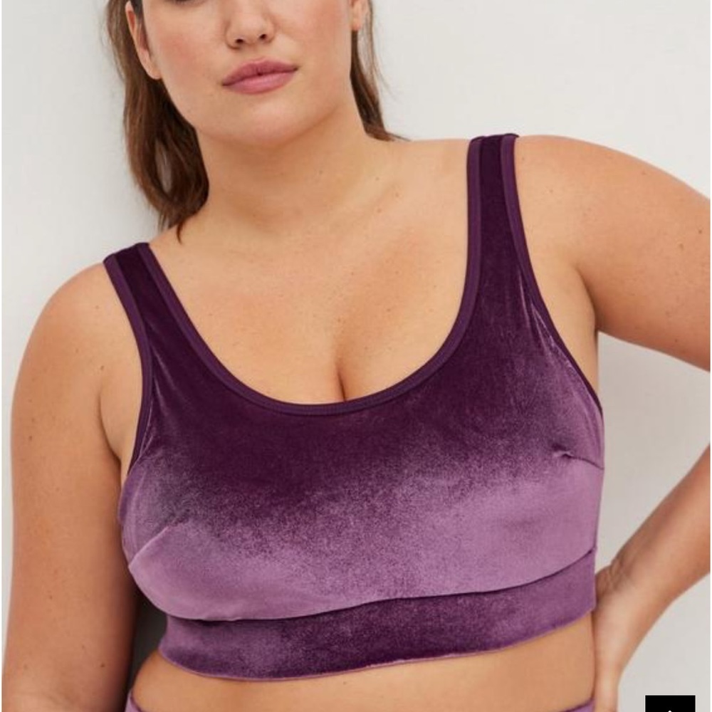 Torrid Lightly Lined Velour Scoop Bralette & High-Rise Shortie Panty - Picture 2 of 7